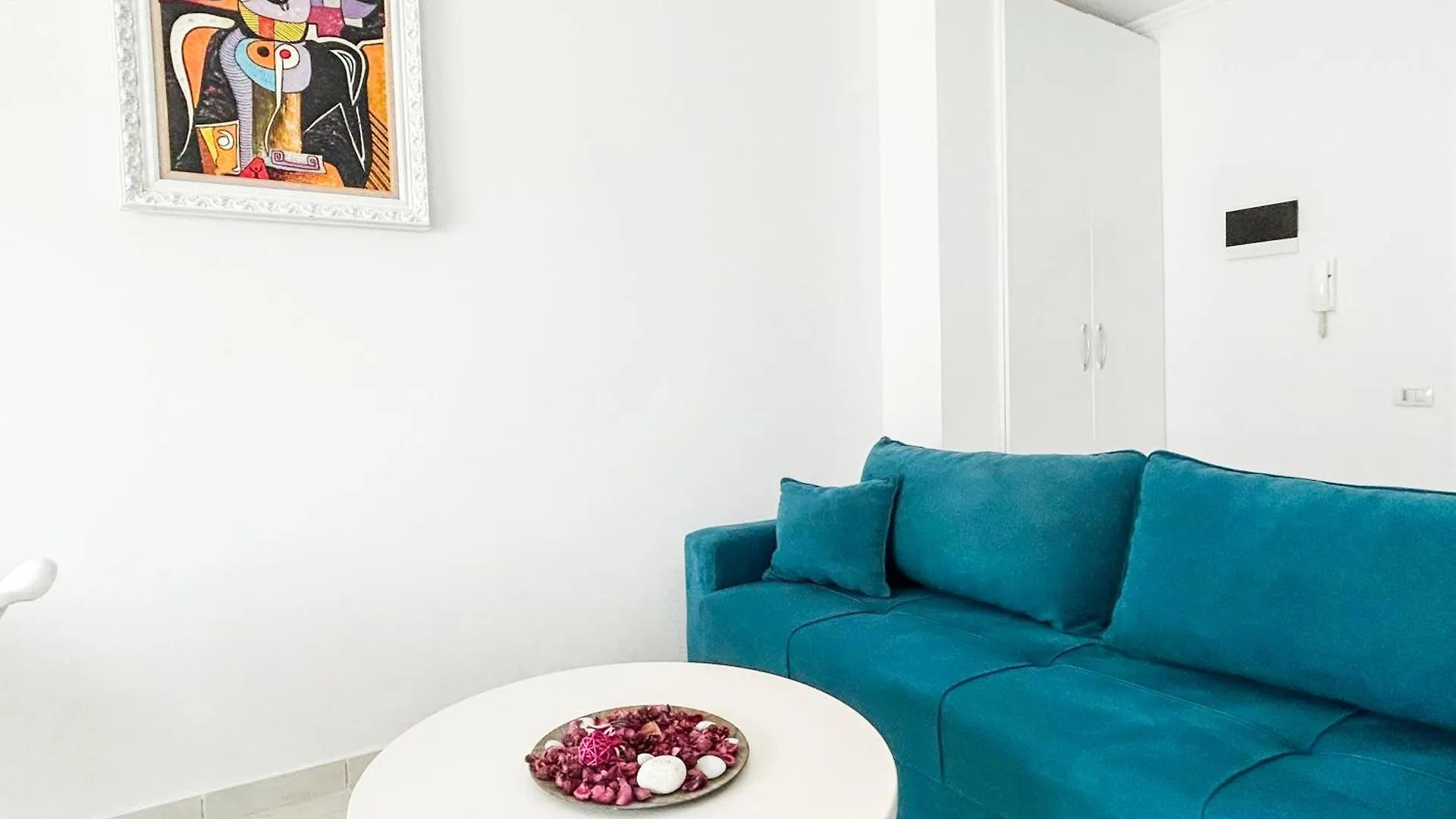 Nouveau 623 Durrës Apartmán